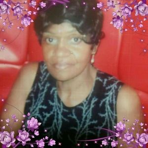 Meet your Posher, Monia